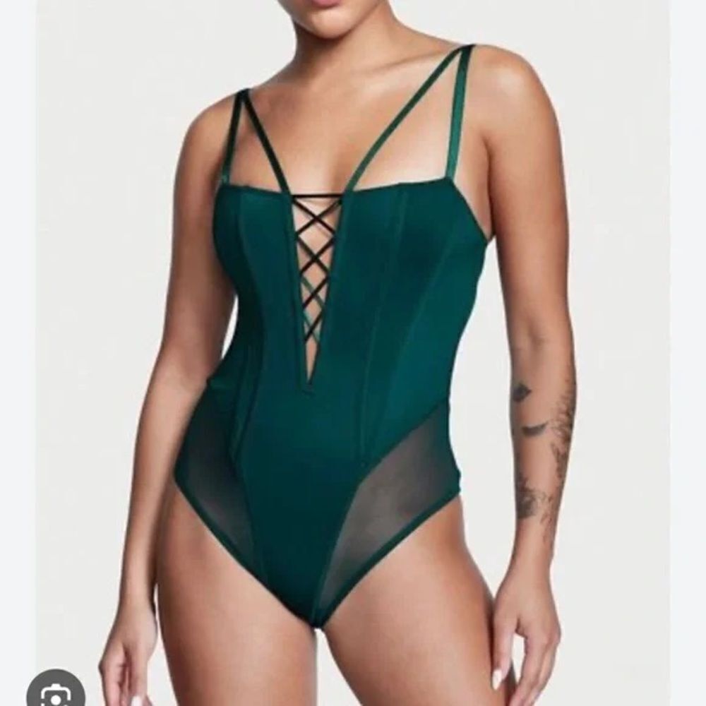 NWOT Victoria’s Secret Lingerie
